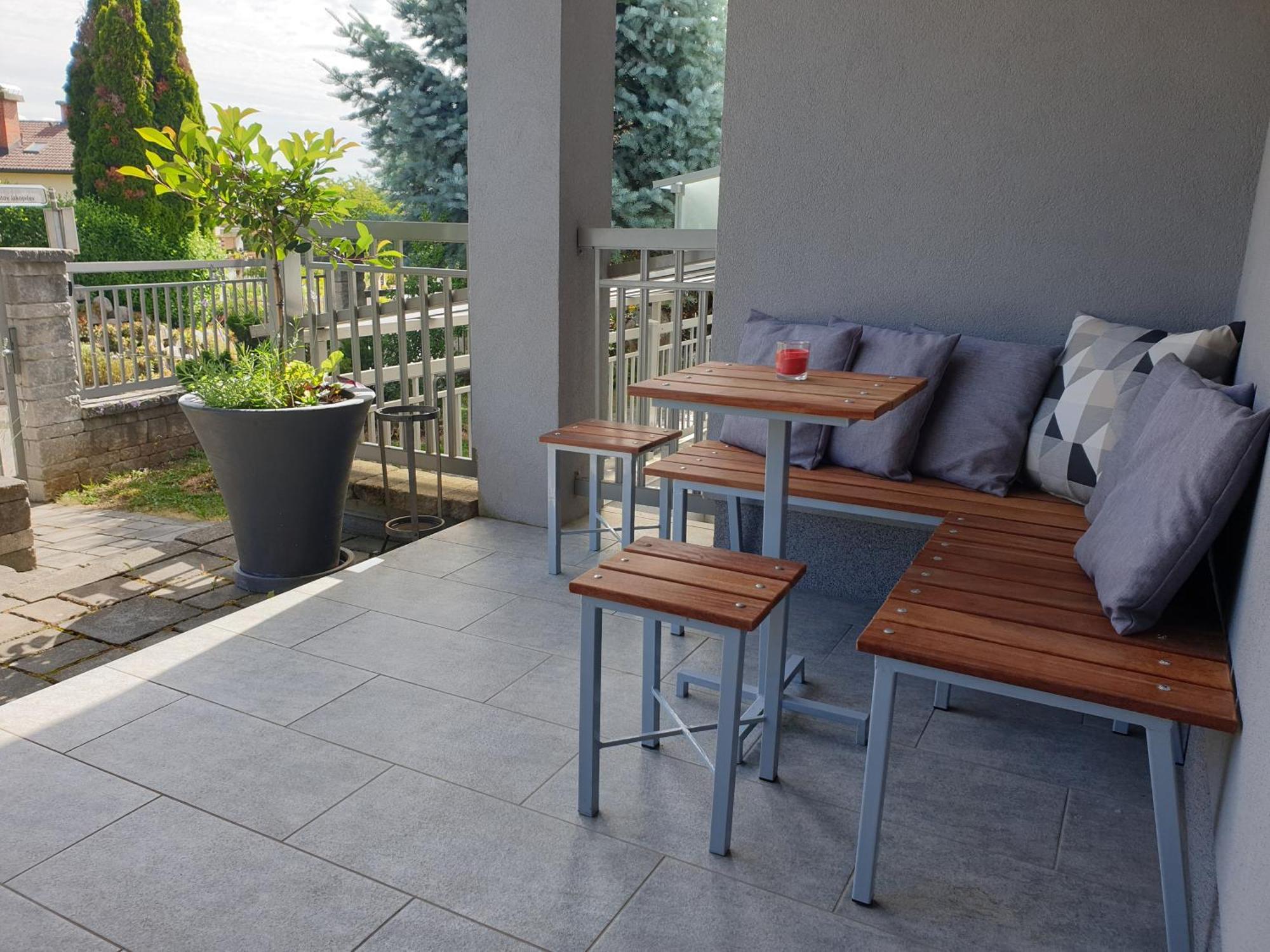 Apartment Emma Ljubljana - Free Parking, Ac, Wifi Стая снимка