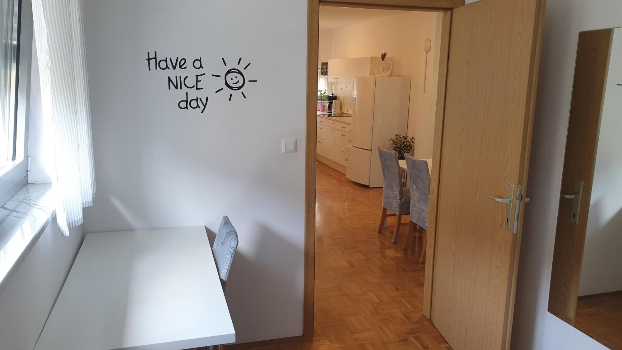 Apartment Emma Ljubljana - Free Parking, Ac, Wifi Екстериор снимка