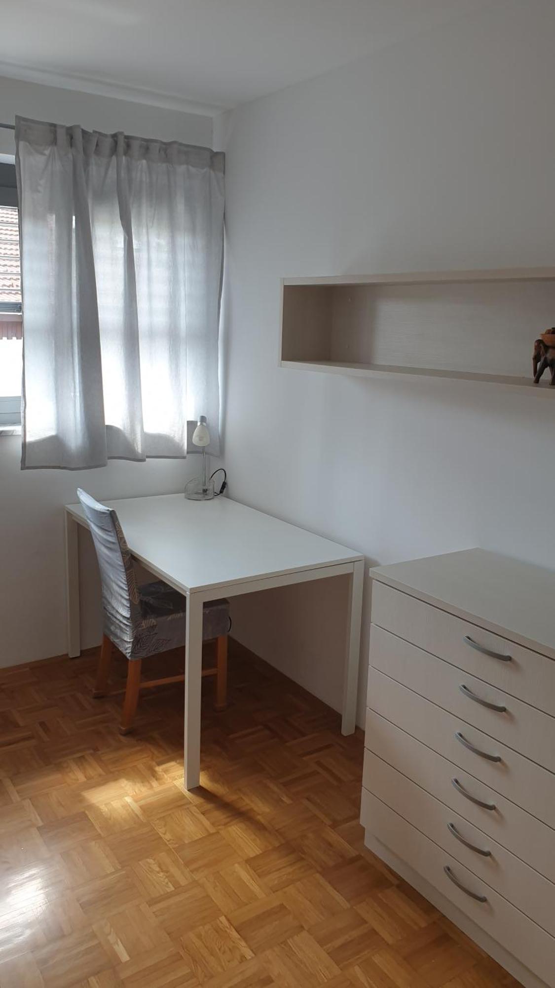 Apartment Emma Ljubljana - Free Parking, Ac, Wifi Екстериор снимка