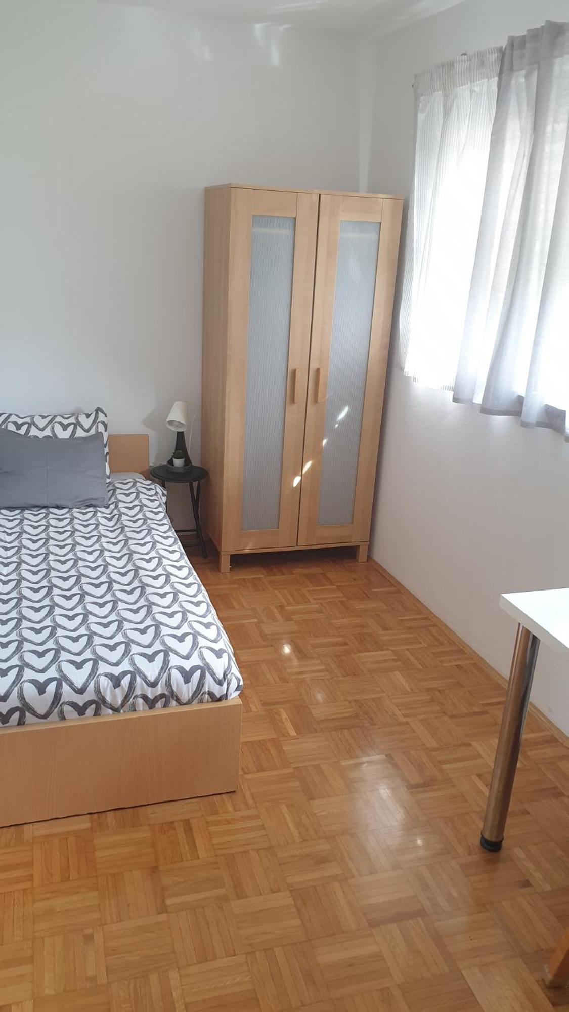 Apartment Emma Ljubljana - Free Parking, Ac, Wifi Екстериор снимка