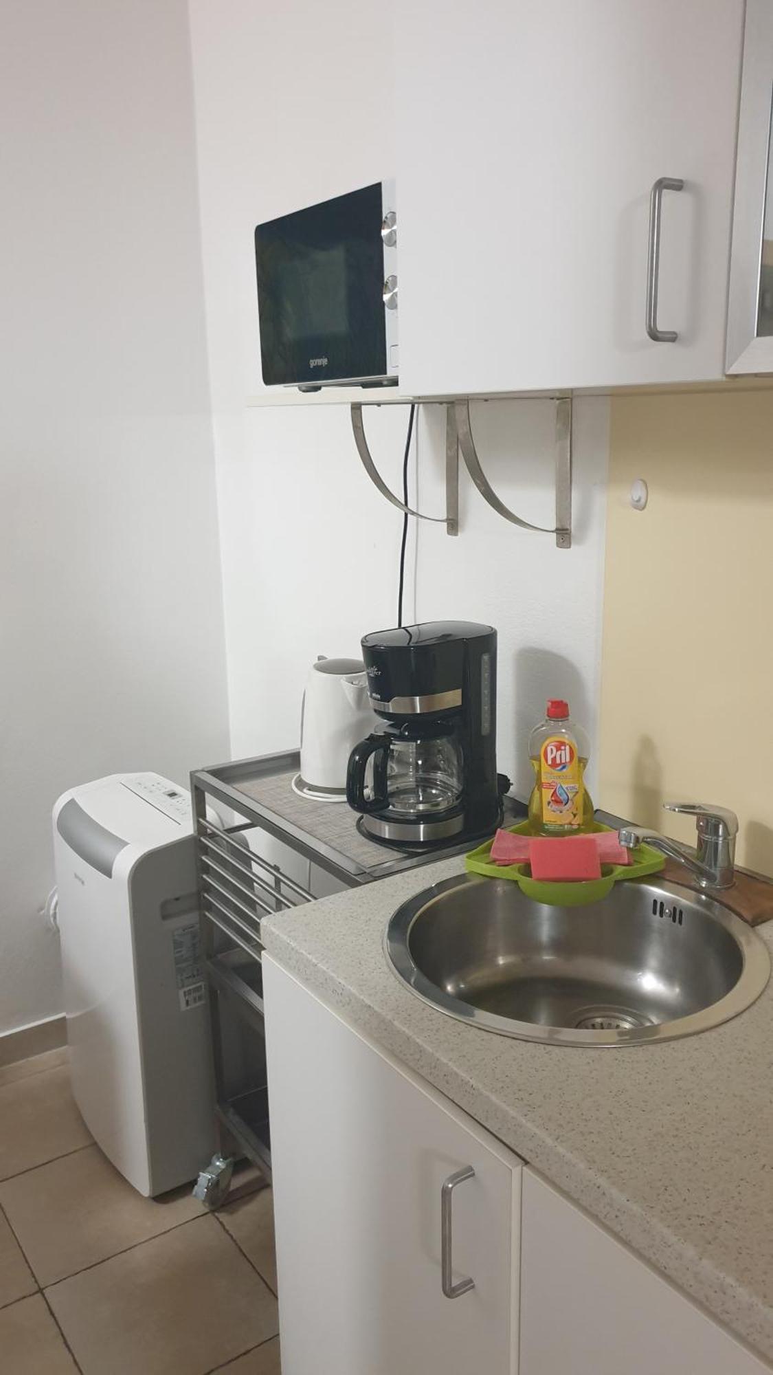 Apartment Emma Ljubljana - Free Parking, Ac, Wifi Екстериор снимка
