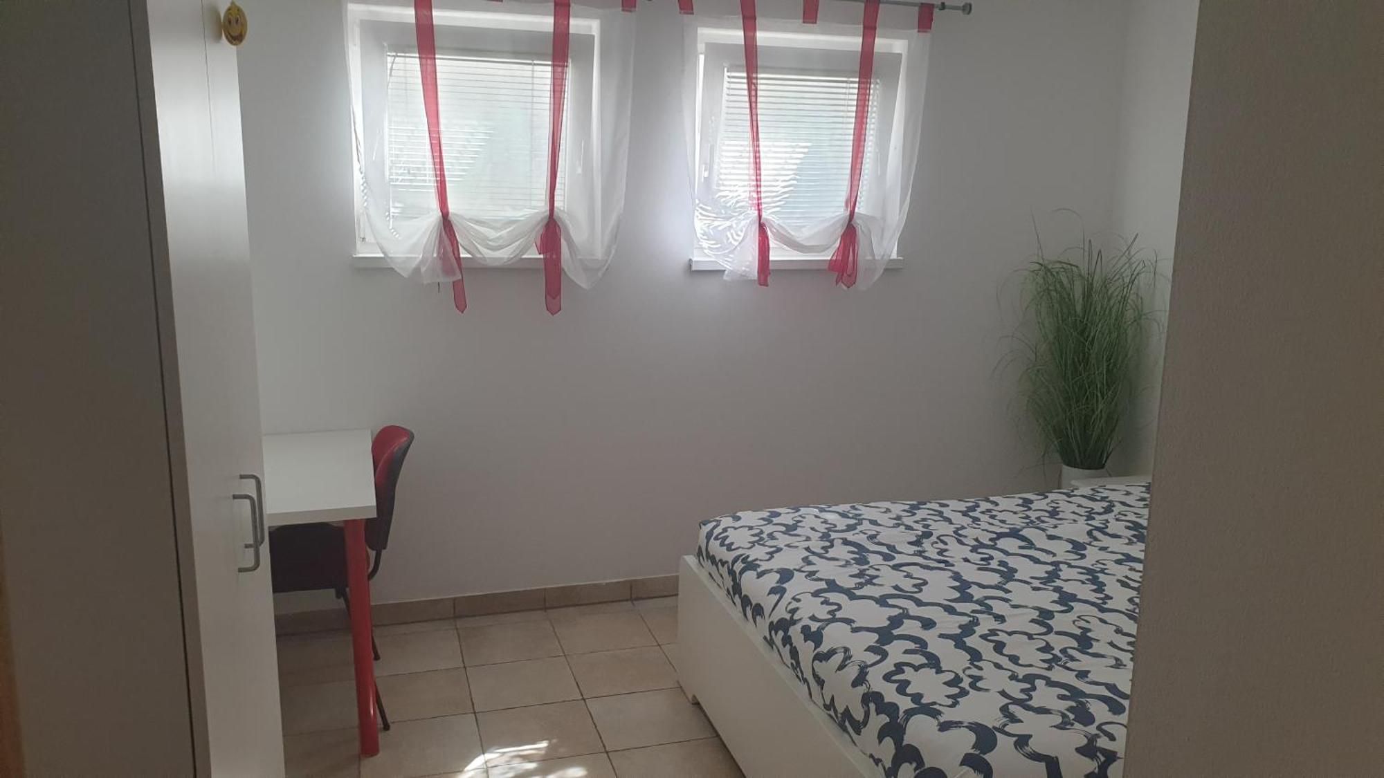Apartment Emma Ljubljana - Free Parking, Ac, Wifi Екстериор снимка